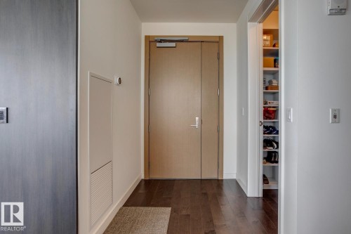 4602 10360 102 Street, Edmonton, AB 
