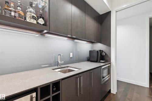 4602 10360 102 Street, Edmonton, AB 