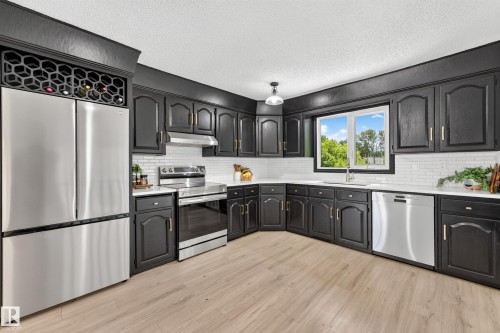 55 Ekota Crescent, Edmonton, AB 