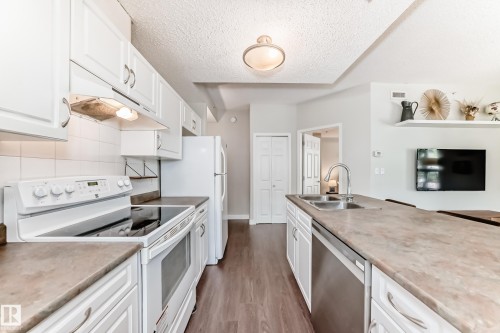 201 11103 84 Avenue, Edmonton, AB 