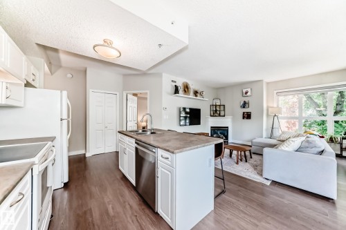 201 11103 84 Avenue, Edmonton, AB 