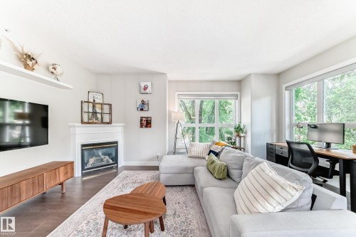 201 11103 84 Avenue, Edmonton, AB 