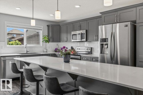 2043 Graydon Hill Crescent, Edmonton, AB 