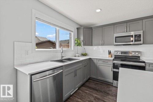 2043 Graydon Hill Crescent, Edmonton, AB 