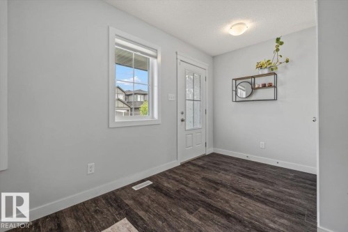 2043 Graydon Hill Crescent, Edmonton, AB 