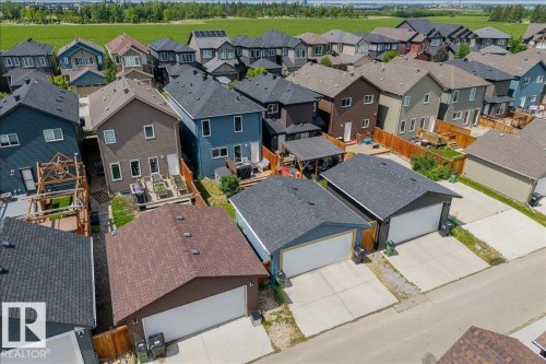 2043 Graydon Hill Crescent, Edmonton, AB 