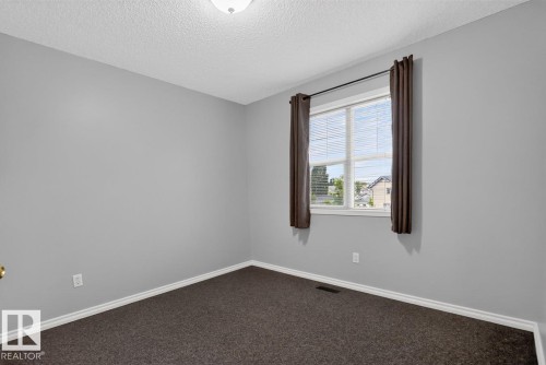 1770 Turvey Bend, Edmonton, AB 