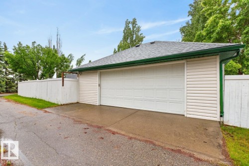 1770 Turvey Bend, Edmonton, AB 