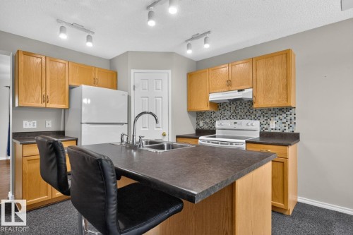 1770 Turvey Bend, Edmonton, AB 