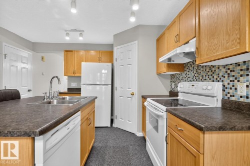 1770 Turvey Bend, Edmonton, AB 