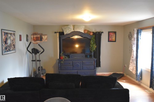 5414 54 Street, St. Paul Town, AB - Indoor