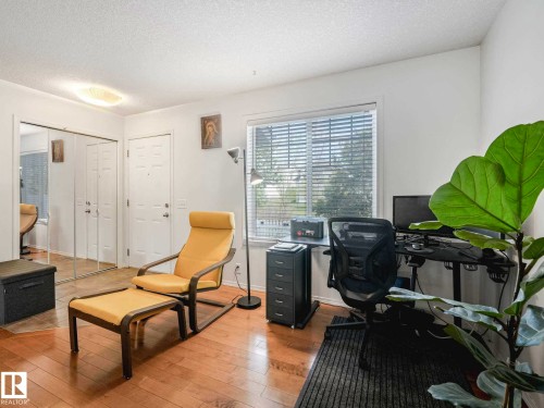 Image quality insufficient for description - 62 3075 Trelle Crescent Nw, Edmonton, AB - Indoor Photo Showing Office