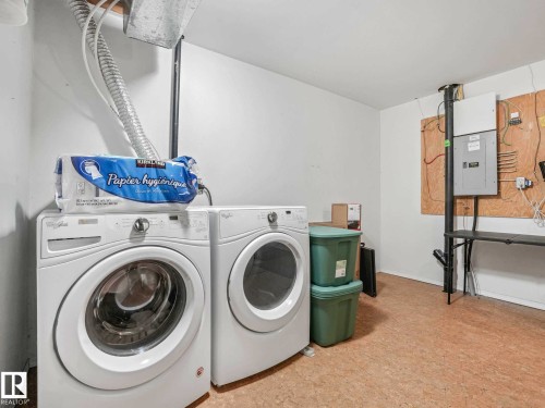 Image quality insufficient for description - 62 3075 Trelle Crescent Nw, Edmonton, AB - Indoor Photo Showing Laundry Room