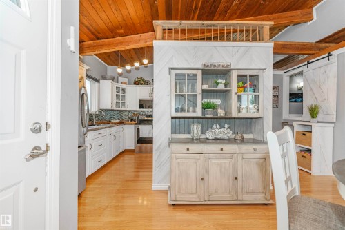 35 Northwoods Village, Edmonton, AB 