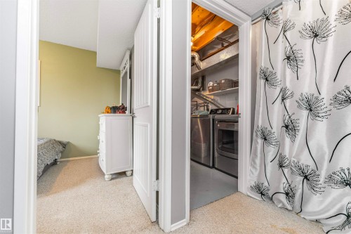 35 Northwoods Village, Edmonton, AB 