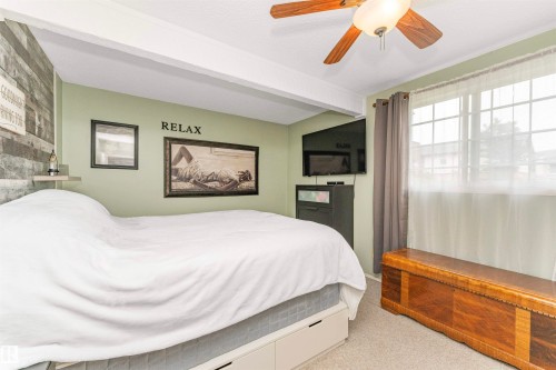 35 Northwoods Village, Edmonton, AB 