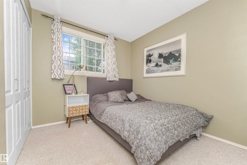 35 Northwoods Village, Edmonton, AB 