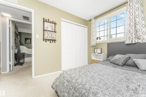 35 Northwoods Village, Edmonton, AB 