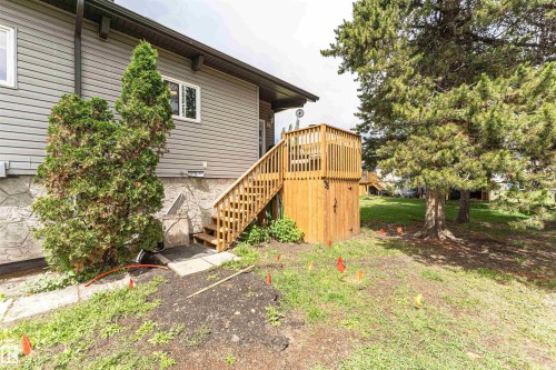 35 Northwoods Village, Edmonton, AB 