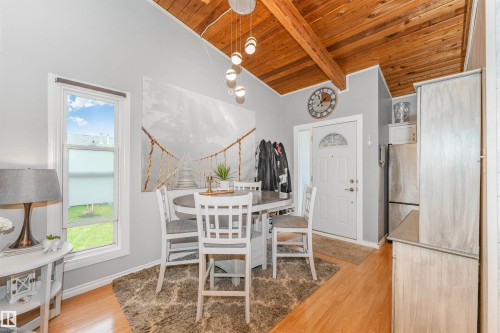 35 Northwoods Village, Edmonton, AB 