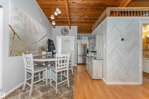 35 Northwoods Village, Edmonton, AB 
