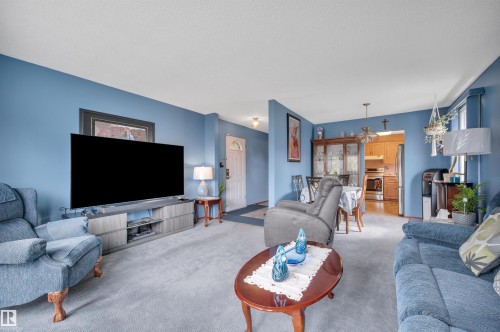4524 20A Avenue, Edmonton, AB 