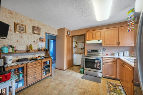 4524 20A Avenue, Edmonton, AB 