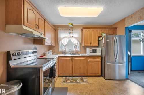 4524 20A Avenue, Edmonton, AB 