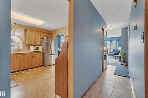 4524 20A Avenue, Edmonton, AB 