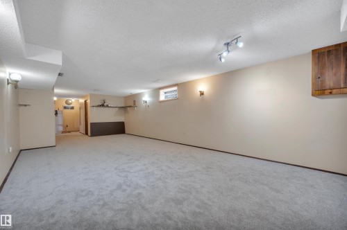 4524 20A Avenue, Edmonton, AB 