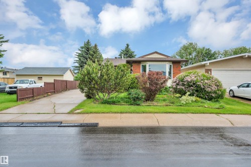 4524 20A Avenue, Edmonton, AB 