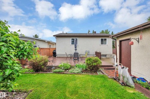 4524 20A Avenue, Edmonton, AB 