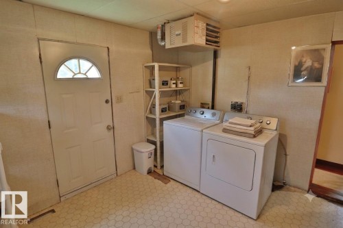 4803 47 St, Thorsby, AB 