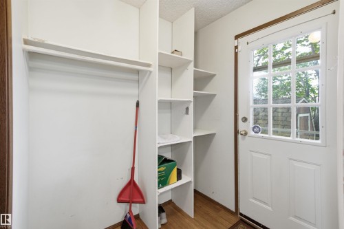 3310 48 Street, Edmonton, AB 