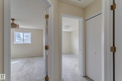 1523 Jarvis Crescent, Edmonton, AB 