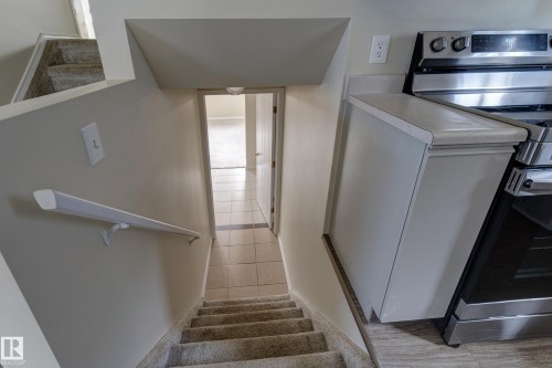 1523 Jarvis Crescent, Edmonton, AB 