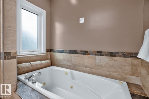 9 Baker Place, Leduc, AB 