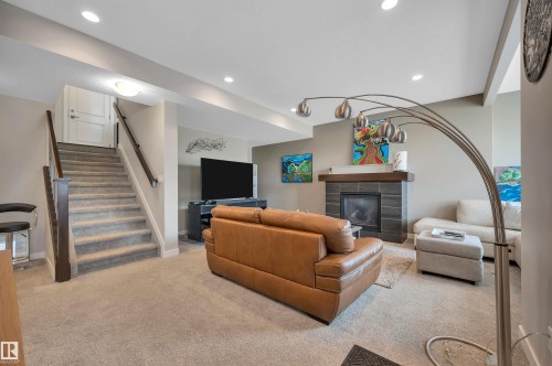 437 Meadowview Drive, Fort Saskatchewan, AB 