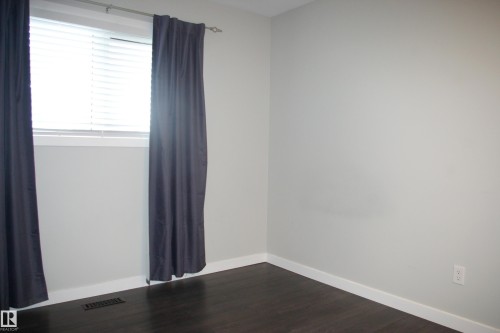 27 9505 176 Street, Edmonton, AB 