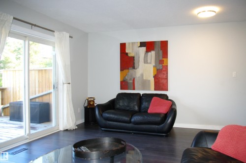 27 9505 176 Street, Edmonton, AB 