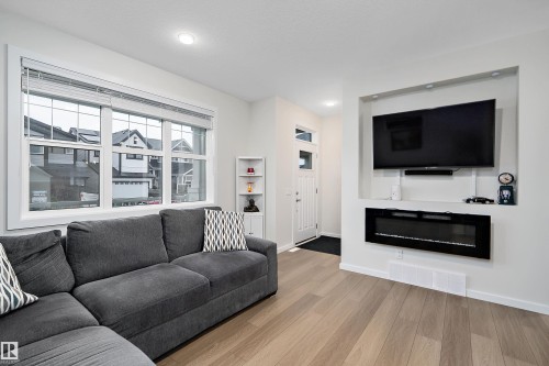 112 Stiles Bend, Leduc, AB 