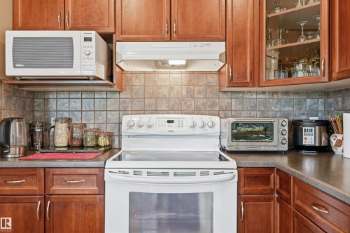 1 577 Butterworth Way, Edmonton, AB 
