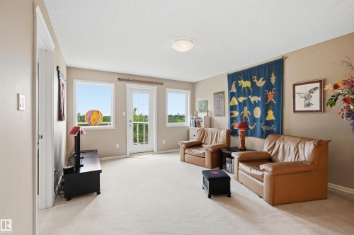 1 577 Butterworth Way, Edmonton, AB 