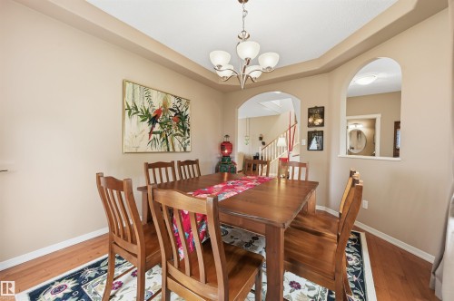 1 577 Butterworth Way, Edmonton, AB 
