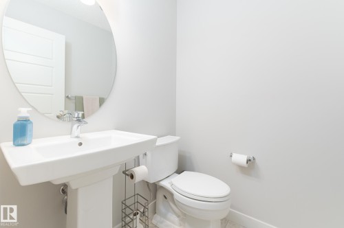 54 Tonewood Boulevard, Spruce Grove, AB - Indoor Photo Showing Bathroom