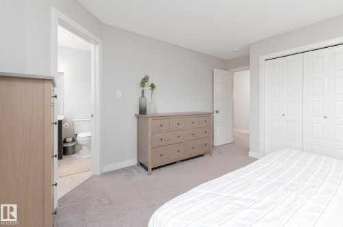 54 Tonewood Boulevard, Spruce Grove, AB - Indoor Photo Showing Bedroom