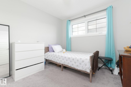 54 Tonewood Boulevard, Spruce Grove, AB - Indoor Photo Showing Bedroom