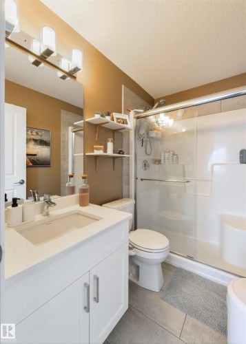 8 Halladay Boulevard, Spruce Grove, AB 