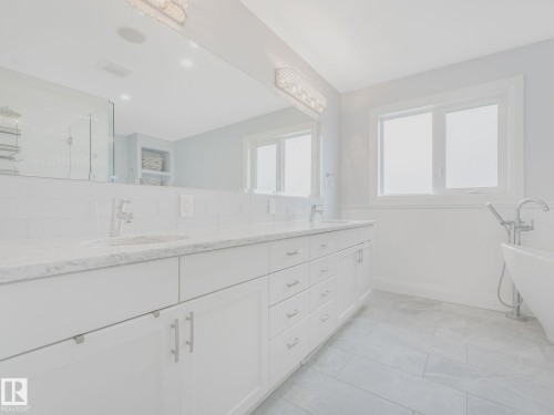 9330 83 Street, Edmonton, AB 