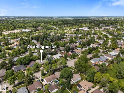 44 Arlington Drive, St. Albert, AB 